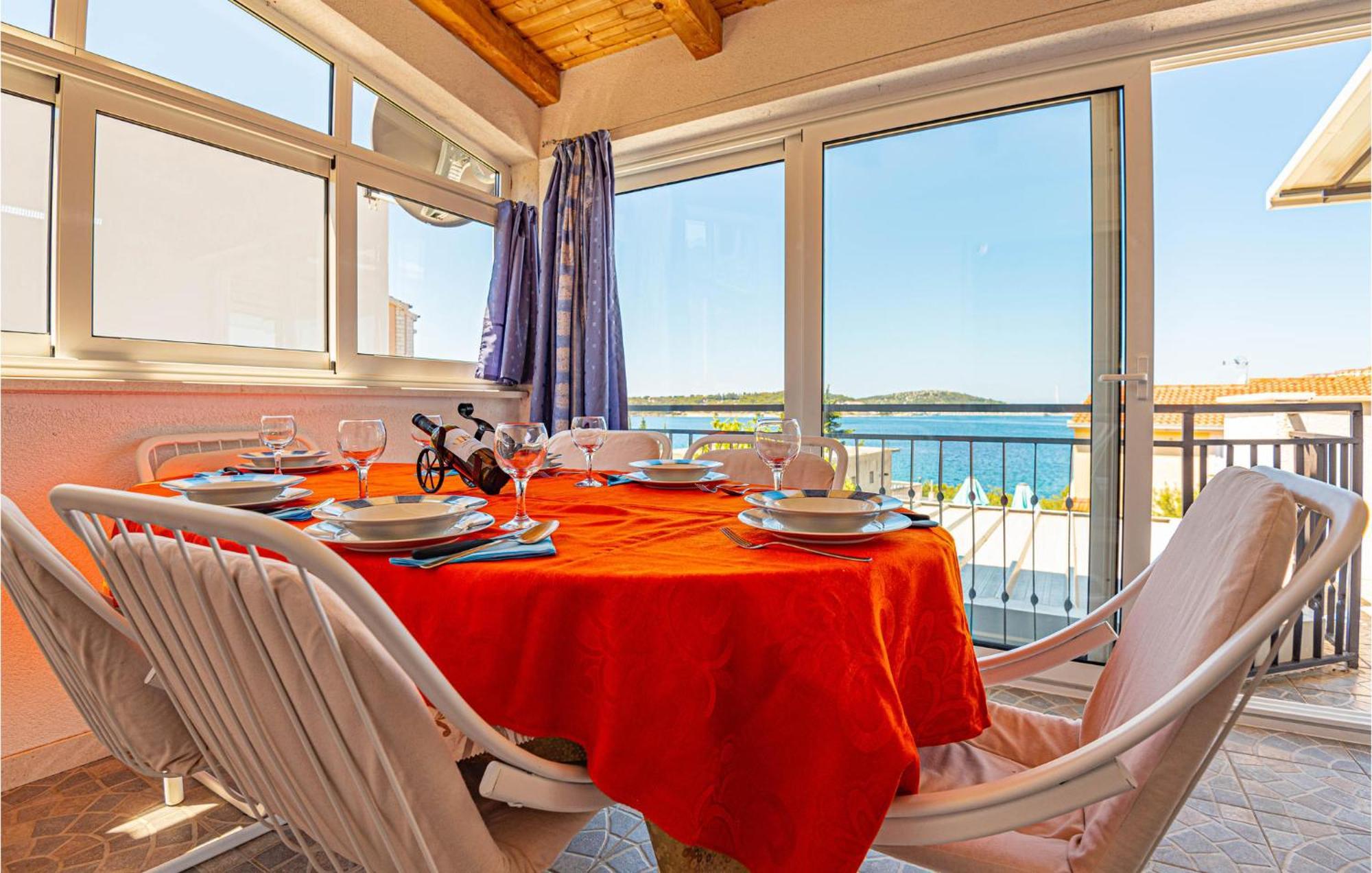 Nice Home In Zatoglav With House Sea View Podglavica Zewnętrze zdjęcie